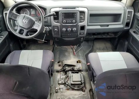 2015 Ram 1500 Ssv z USA, uszkodzony, nr VIN 1C6RR7XT2FS715517